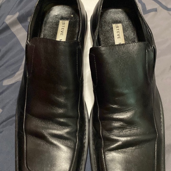 Steve Madden loafers 
Color:Black 
Size: 11 - Picture 1 of 7